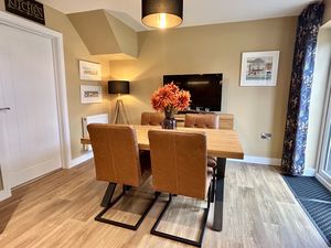 Dining Area- click for photo gallery